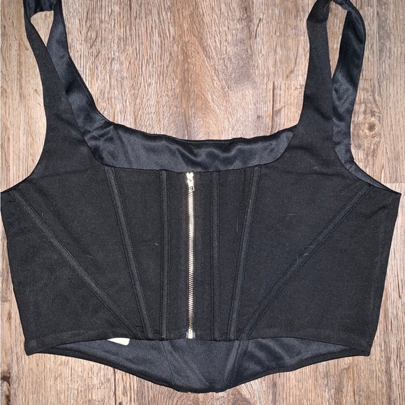 Black Corset top - Picture 3 of 4